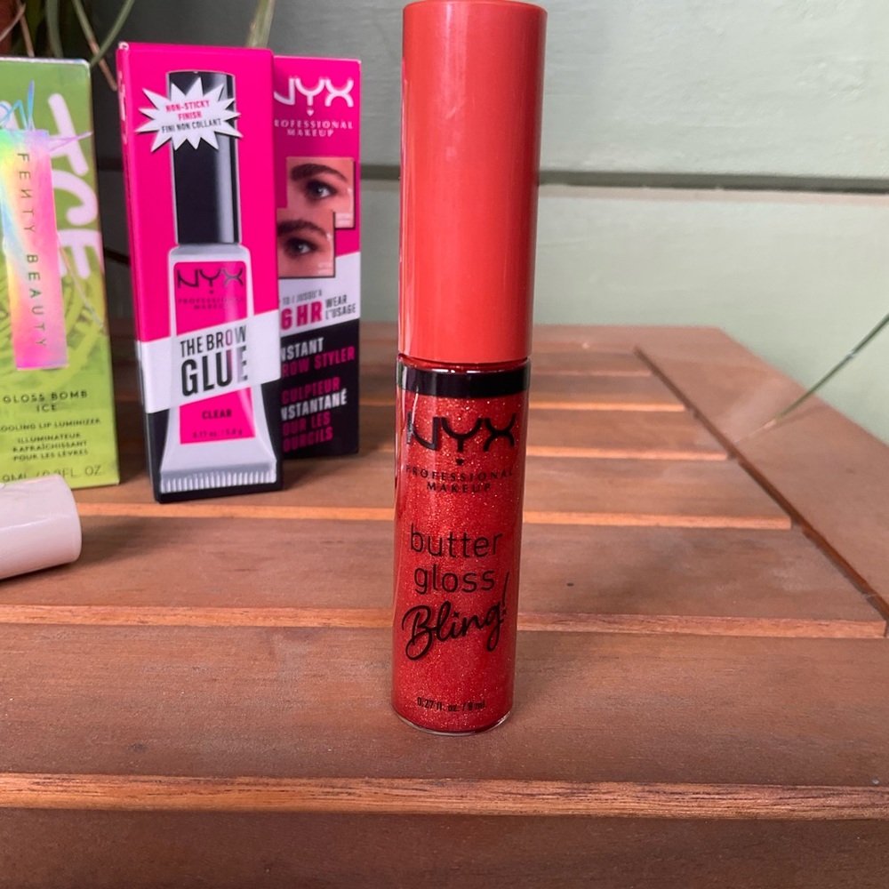 Prom/Club/ Beach Sparkle & Shine makeup up bundle. - Picture 2 of 7